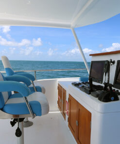 Luxury Barrier Reef Cruise Deck